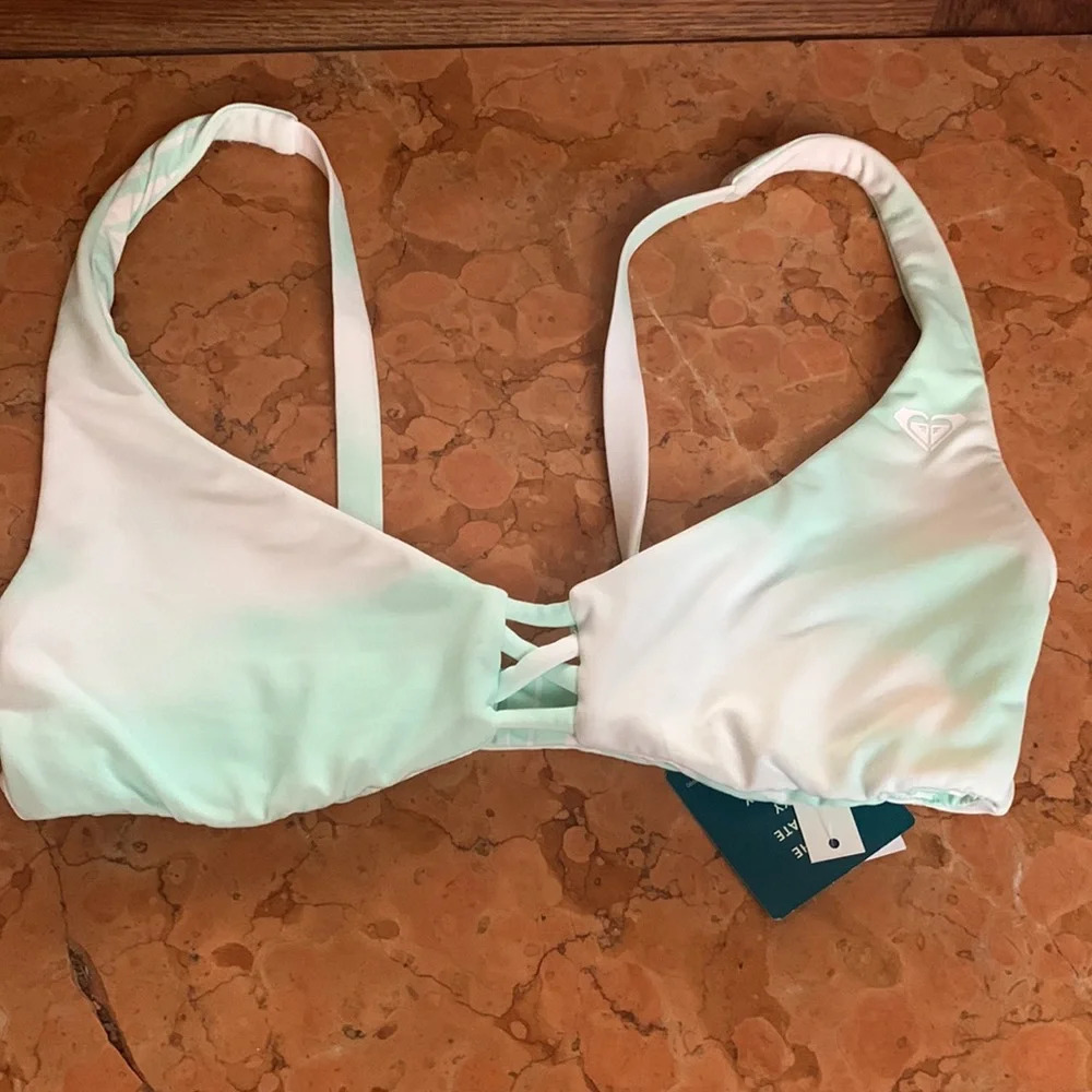 NWT Roxy Palm Tree Dreams Reversible Elongated Triangle Bikini Top - Picture 8 of 8